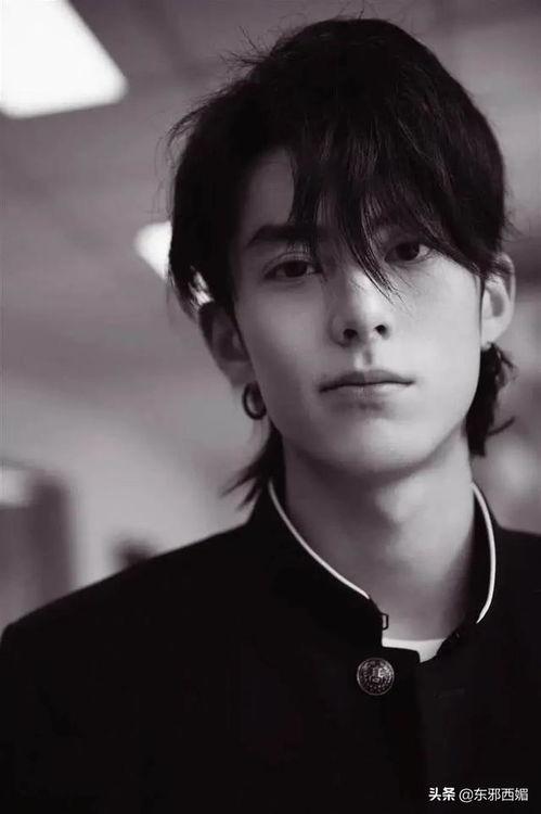 王鹤棣孟子义娱乐圈爆料,揭秘幕后真相